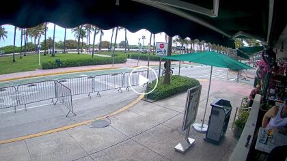 Miami - Ocean Drive - News Cafe, Florida (USA) - Webcams